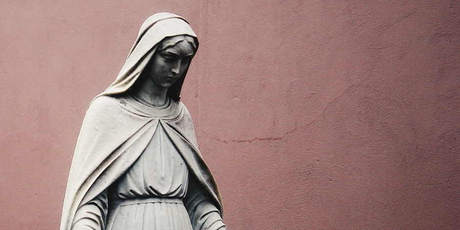 Photo of a stone statue of the Blessed Virgin Mary